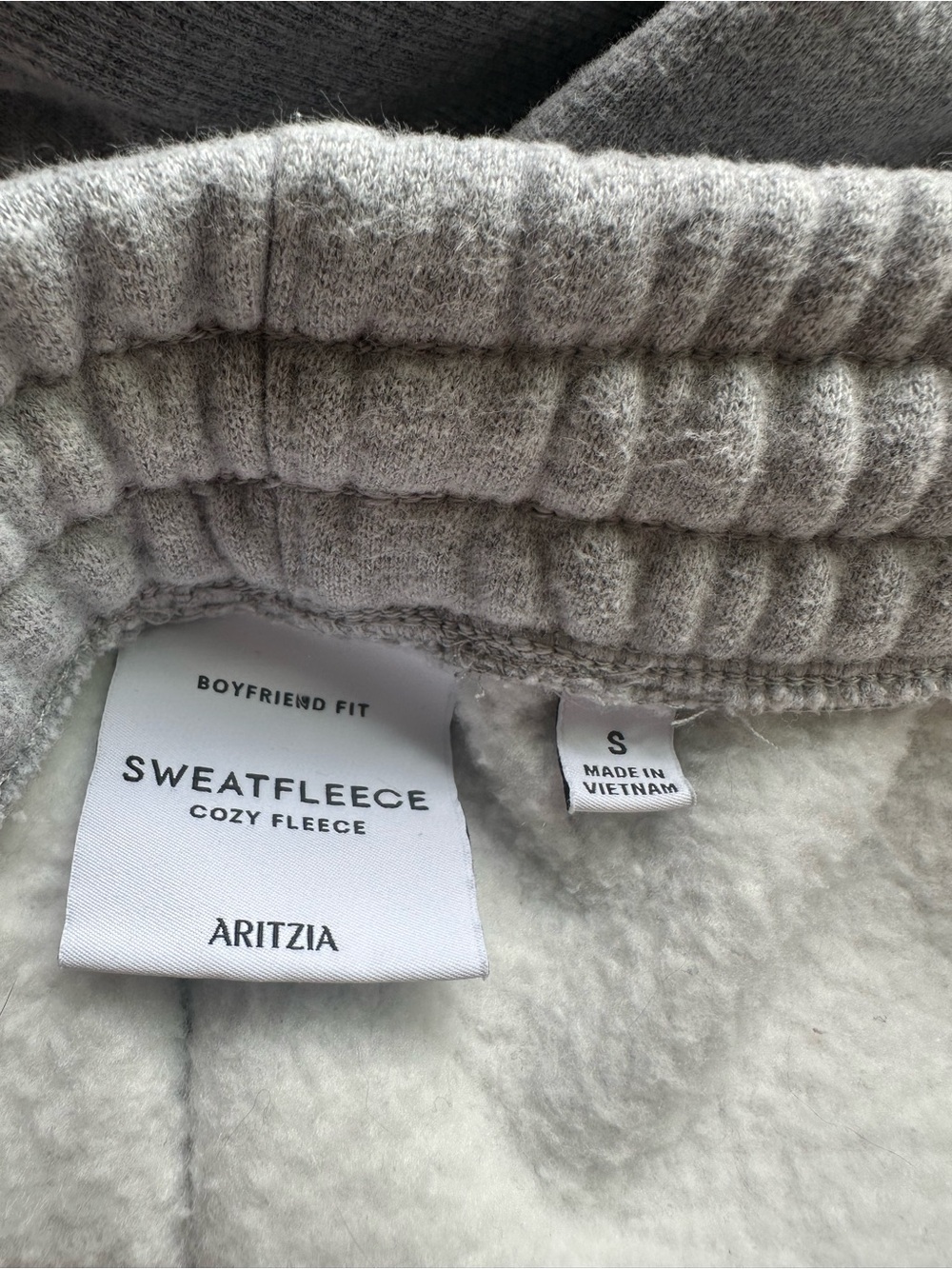 Aritzia sweatfleece boyfriend fit cozy fleece sweatpants Heather grey size small - Picture 4 of 10